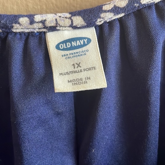 Old Navy Long Sleeved Empire Style Navy and White Floral Dress - Picture 3 of 9